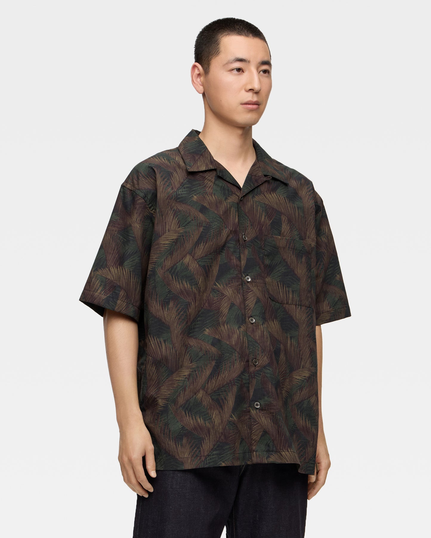CYCADS PATTERN S/S SHIRT