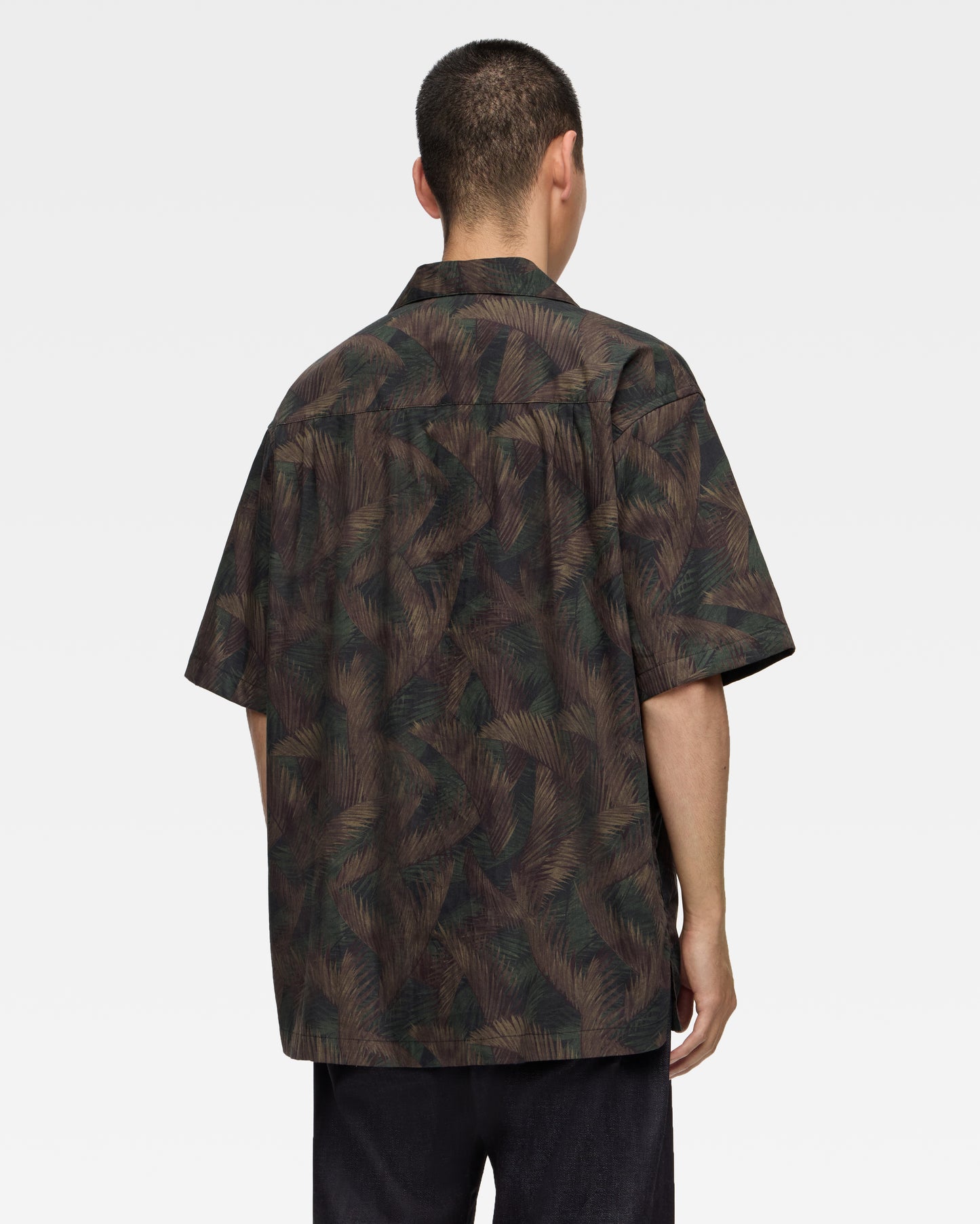 CYCADS PATTERN S/S SHIRT