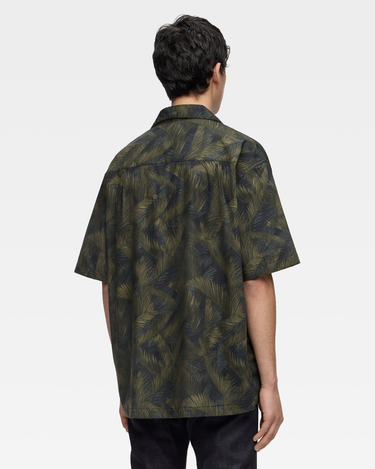 CYCADS PATTERN S/S SHIRT
