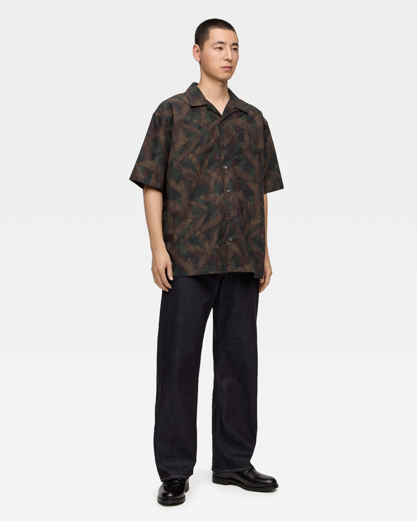CYCADS PATTERN S/S SHIRT