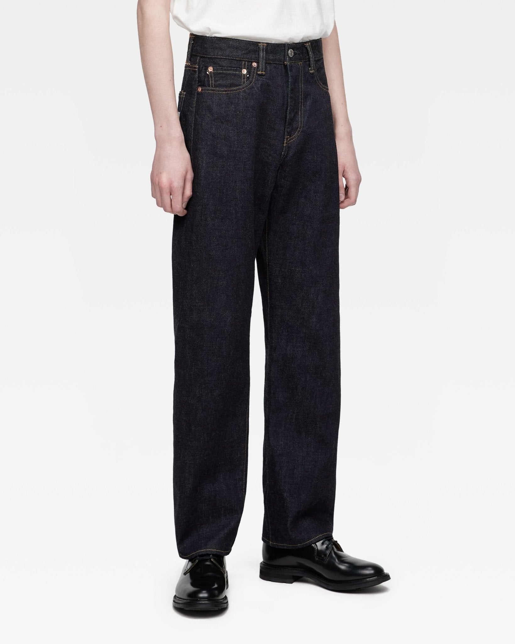 モコ太郎 100 CLASSIC STRAIGHT 15.7oz – MOMOTARO JEANS