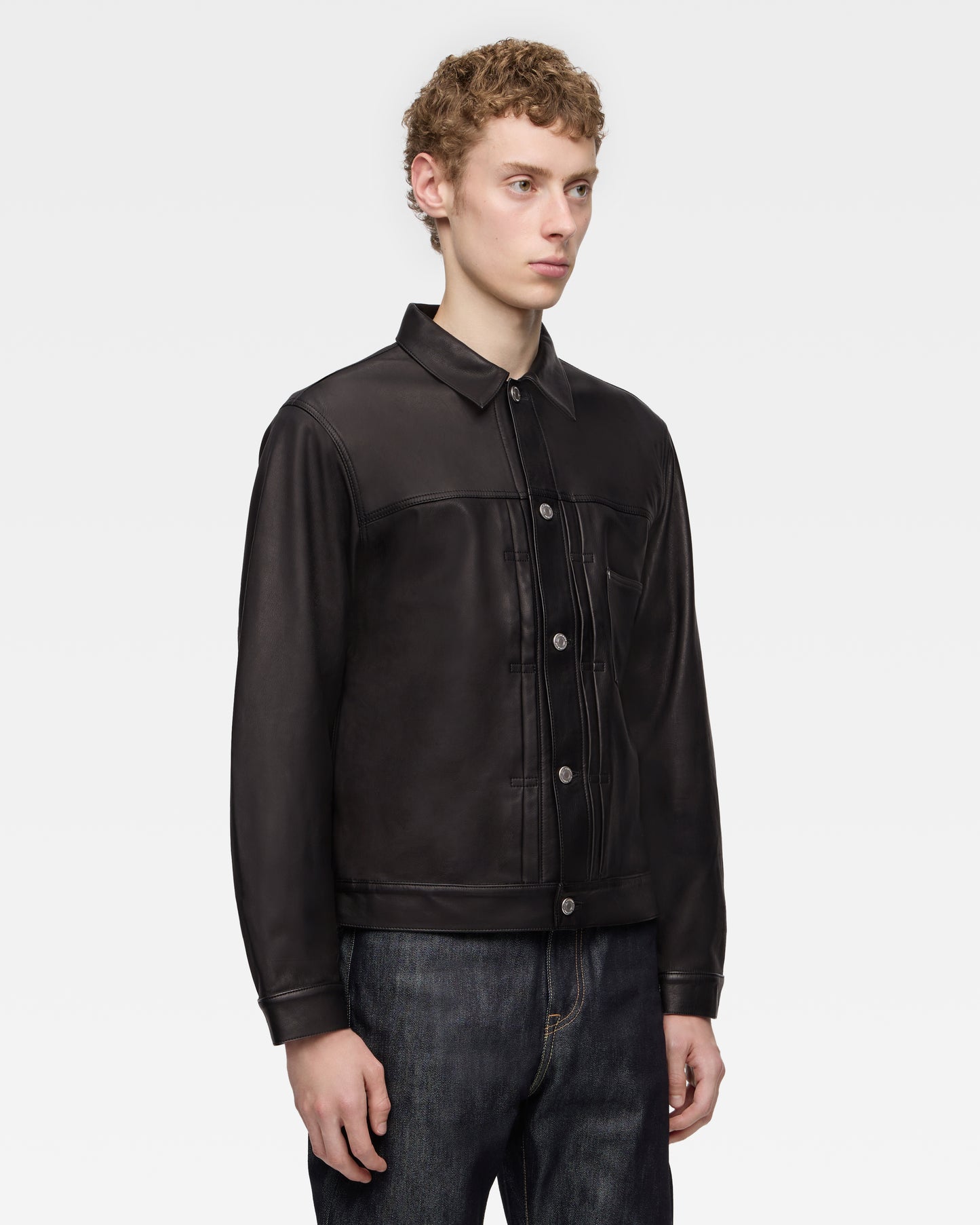 【近日販売予定】LEATHER BROUSON