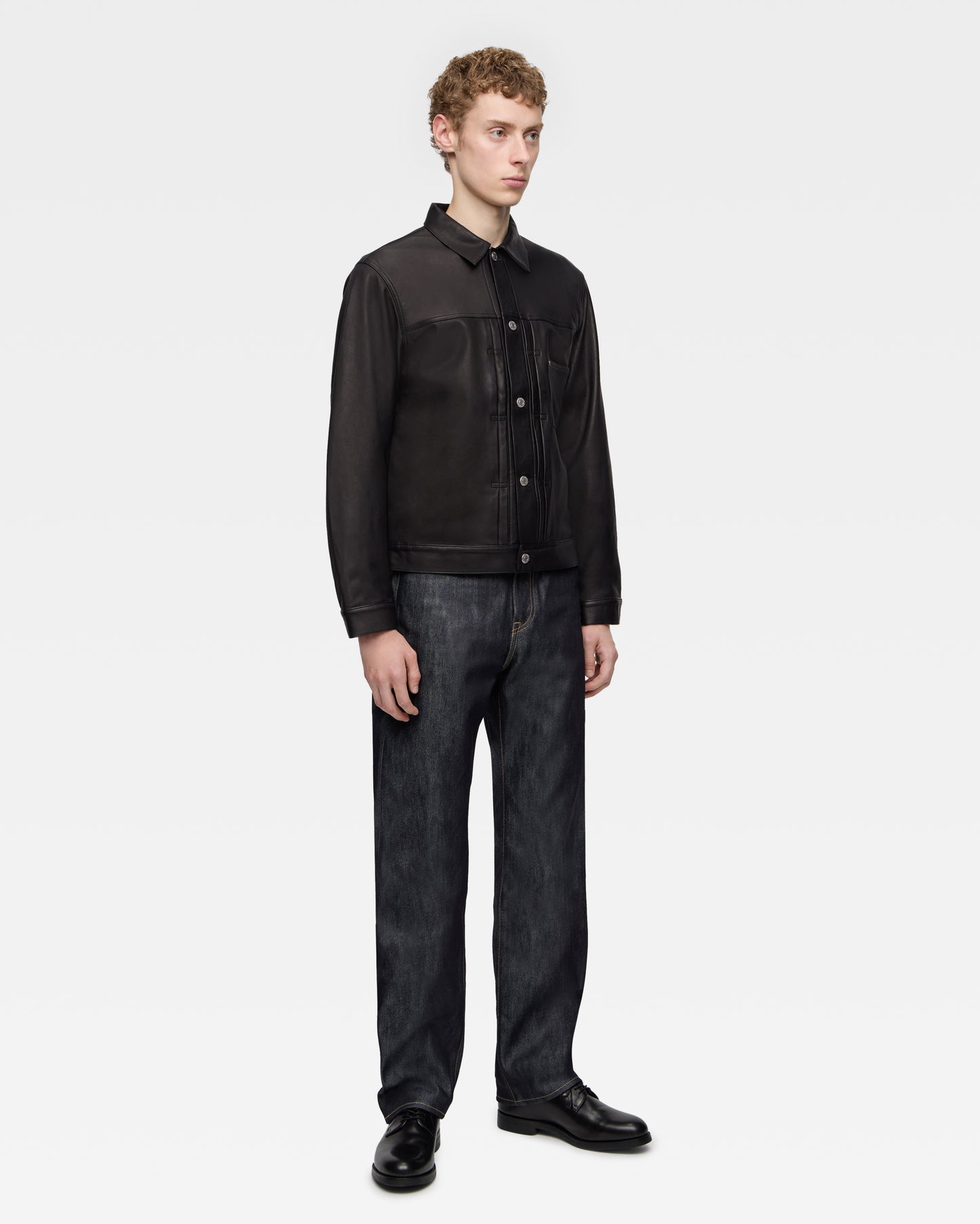 【近日販売予定】LEATHER BROUSON