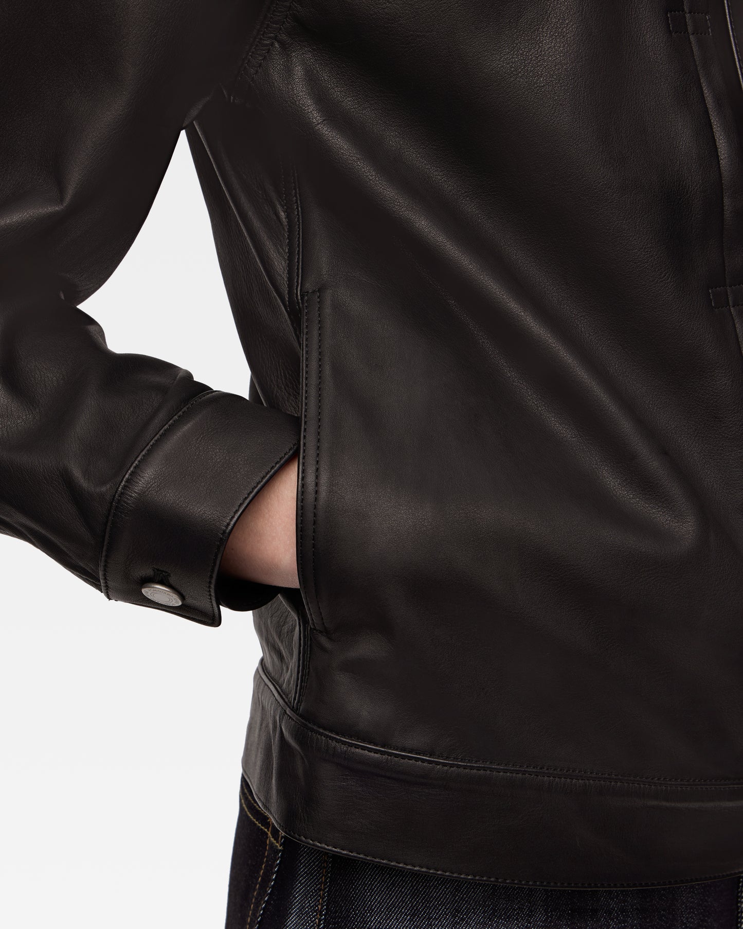 【近日販売予定】LEATHER BROUSON