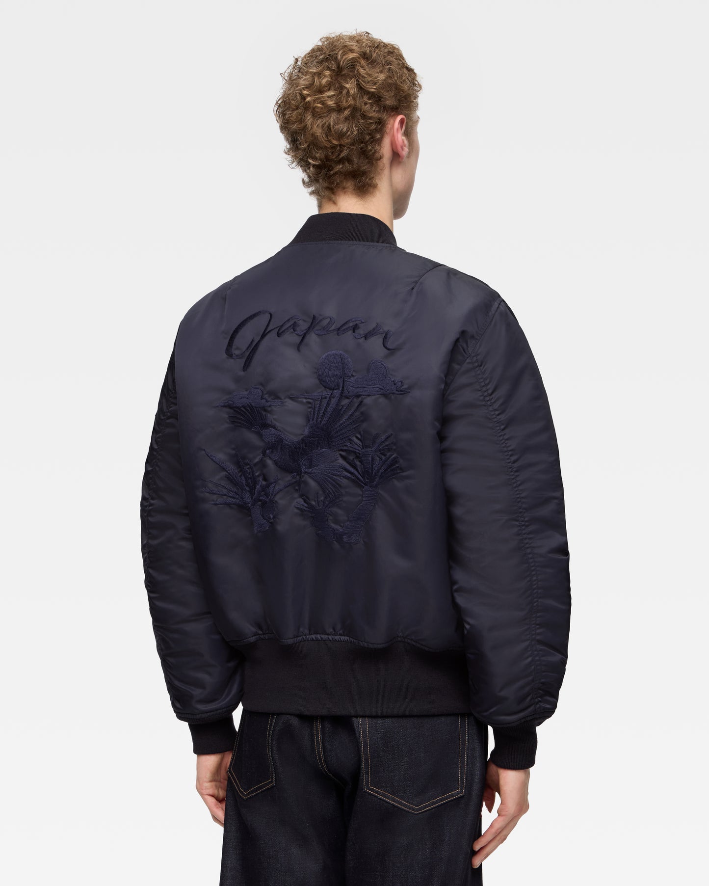 【近日販売予定】EMBROIDERY MA-1